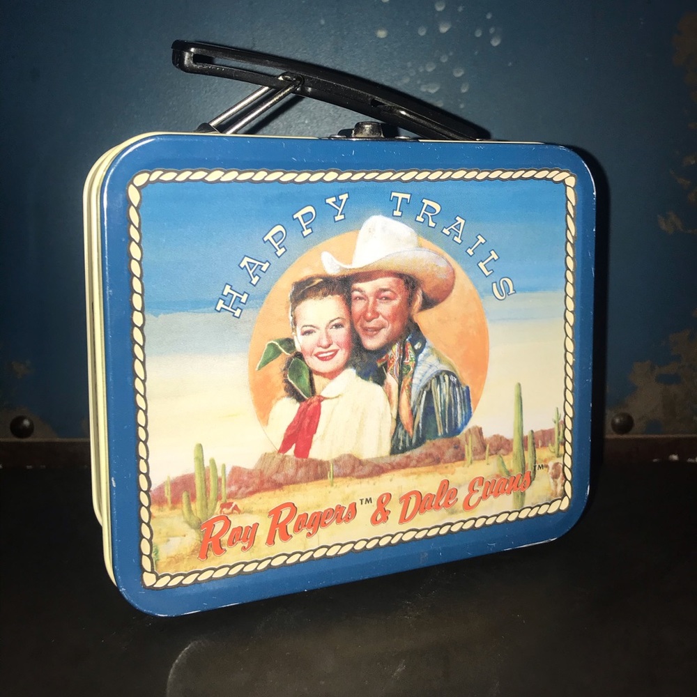 1994 Happy Trails Fossil limited ed.  lunch pale